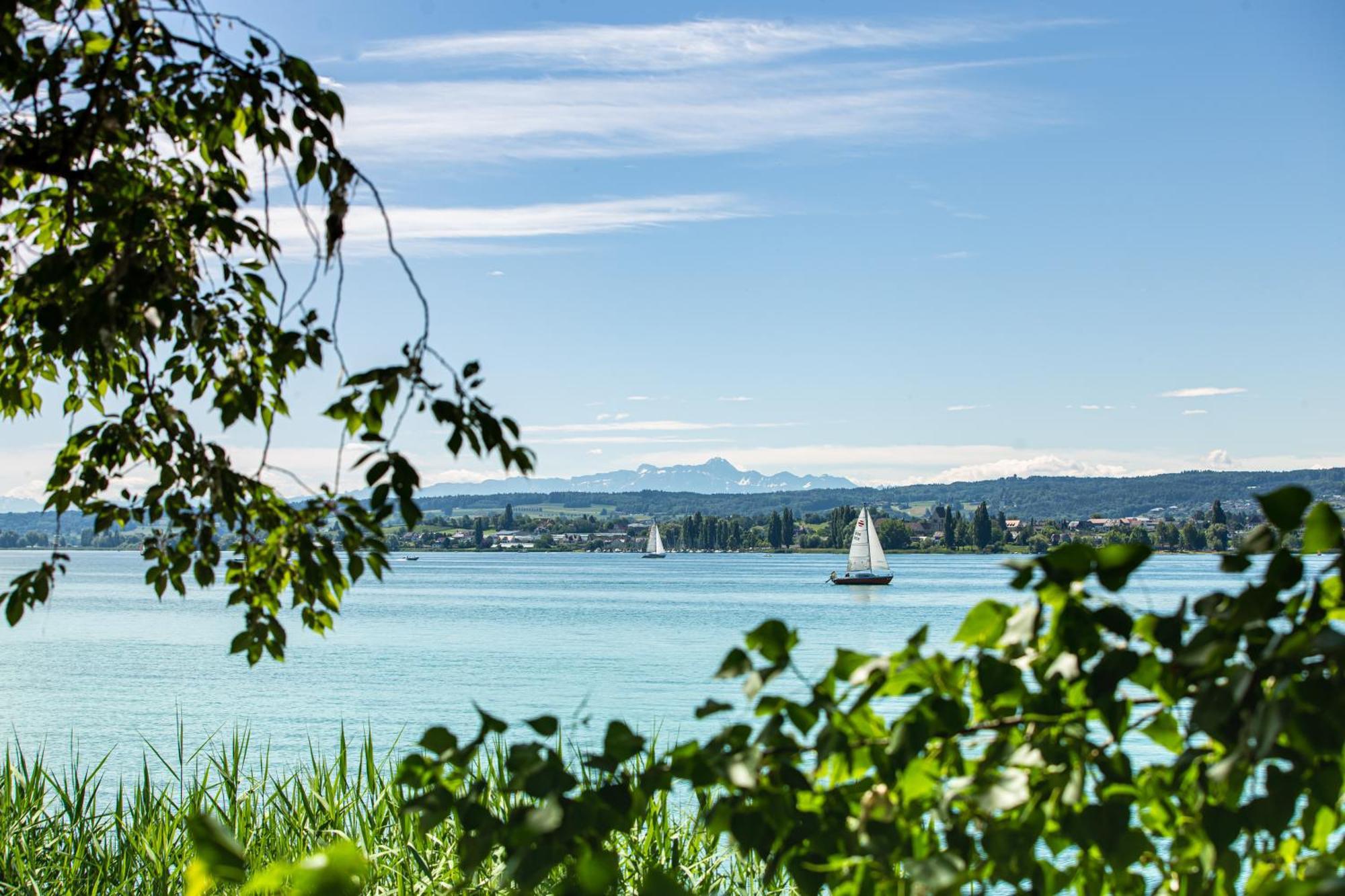 Lakeside Apartment - Seeufer Apartment Allensbach Luaran gambar